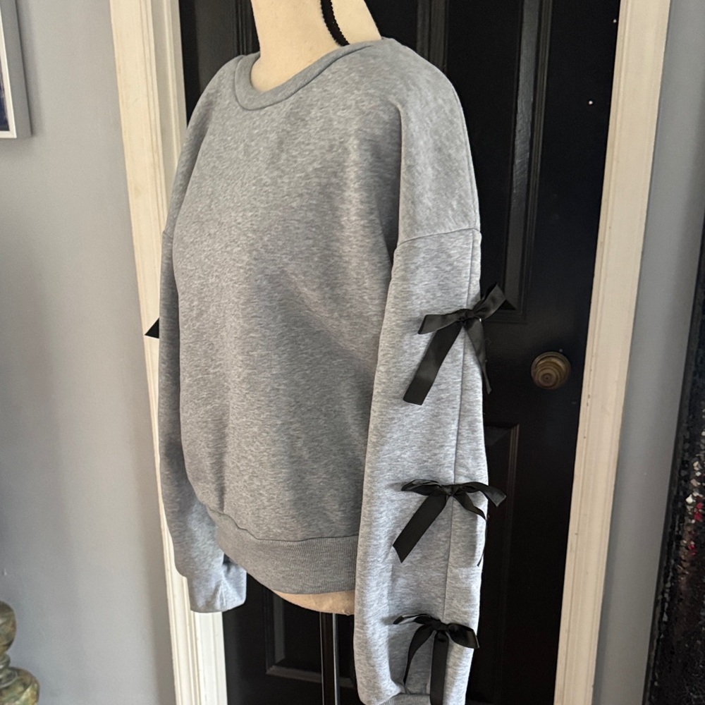 Gray Sweatshirt with Black Ribbon Details